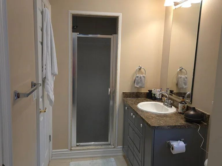 60 Norton Blvd #B — Photo 17