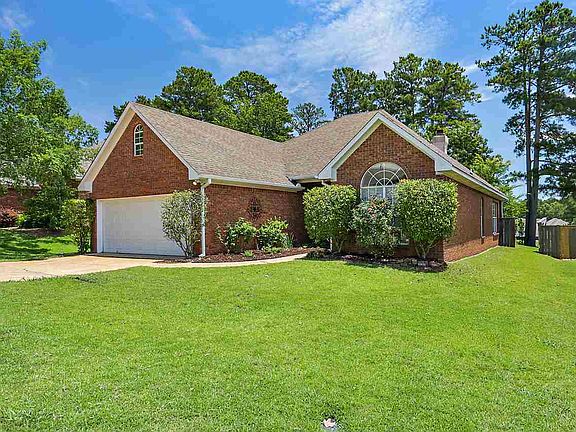 2nd image of 174 Apple Blossom Dr