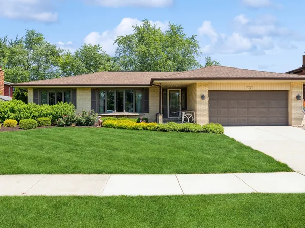 15125 Royal Georgian Rd, Orland Park, IL 60462