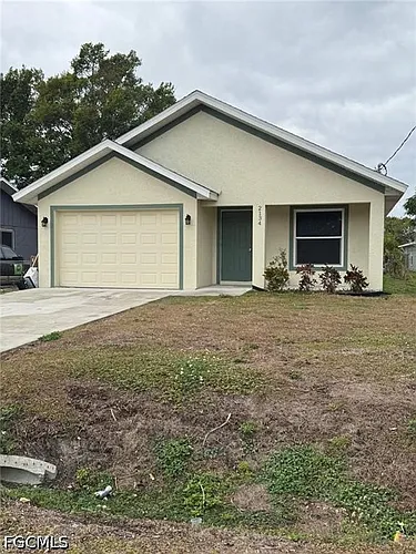 2134 Davis St Photo 1