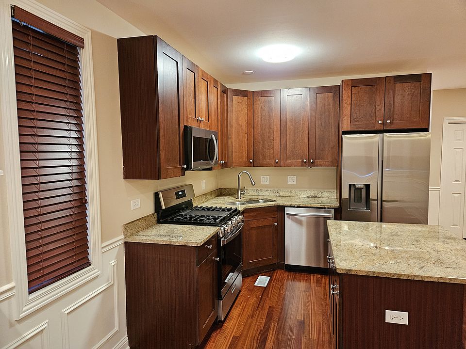 Gourmet Kitchen