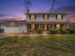 1035 Meadow Ln, Fond Du Lac, WI