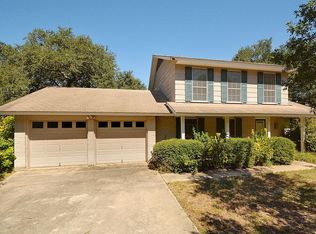 2402 Forest Bend Dr, Austin, TX 78704