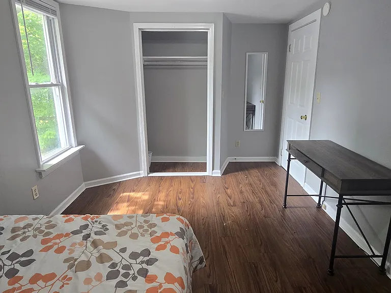 22 Frank St #1 — Photo 8