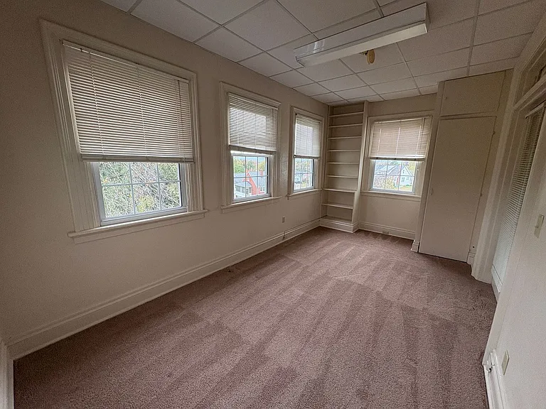 110 Langhorne Ln #3 — Photo 12