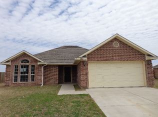 110 Devonshire, Hewitt, TX 76643
