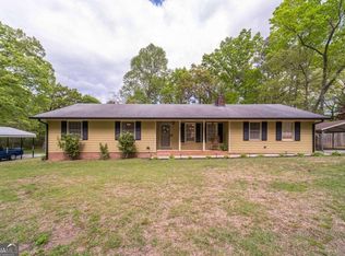 284 Zion Wood Rd, Loganville, GA 30052