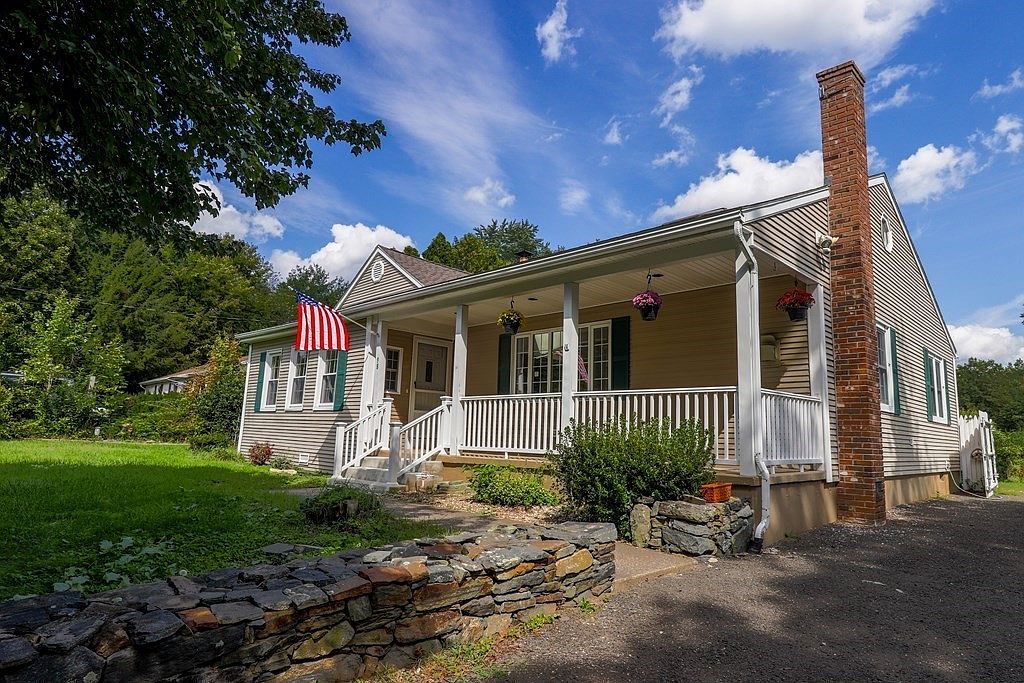 98 Moore St, Ludlow, MA 01056 Zillow