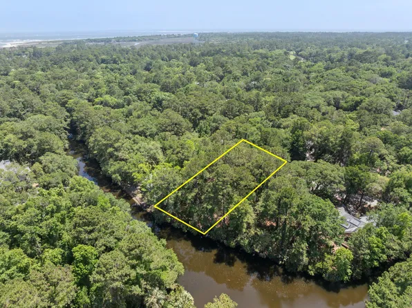 2714 Old Forest Dr, Johns Island, SC 29455