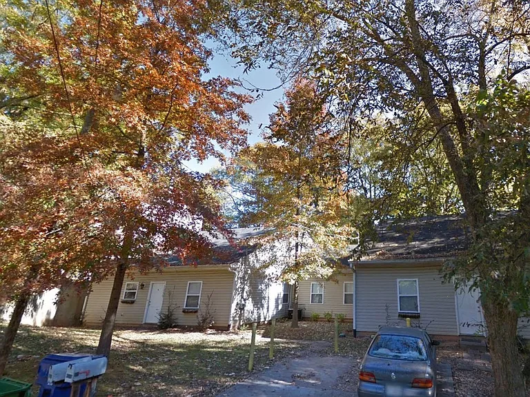 1059 Terrell St NW — Photo 8