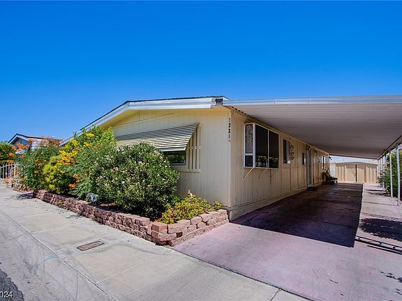 3rd image of 3220 Gavilan Ln