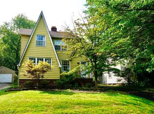 3734 Woodridge Rd, Cleveland Heights, OH 44121