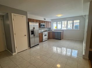 315 E Ruby Ave, Palisades Park, NJ 07650