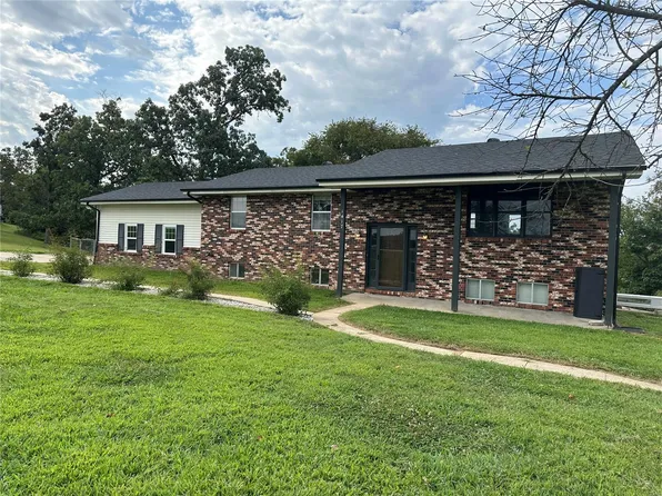1417 Route E, Jefferson City, MO 65101