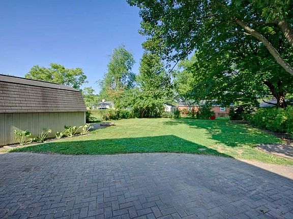 5th image of 1171 Joetta Dr