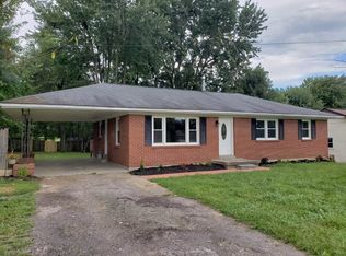 663 S Woodland Dr, Radcliff, KY