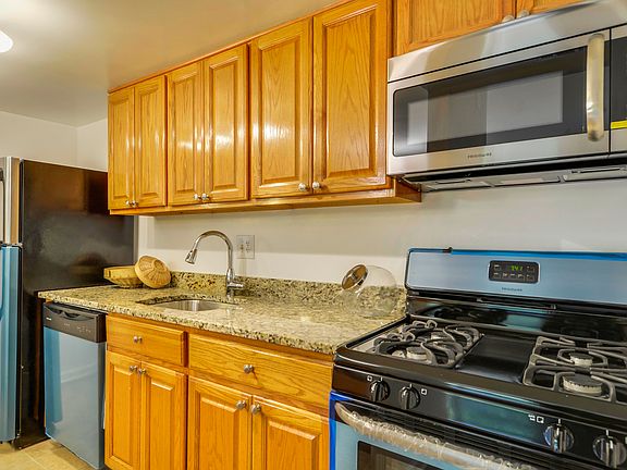2nd image of 5103 Crossfield Ct APT 2