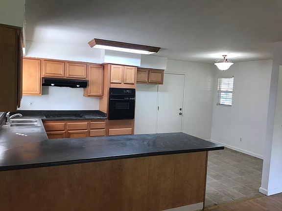 4th image of 6596 Hitchcock Way