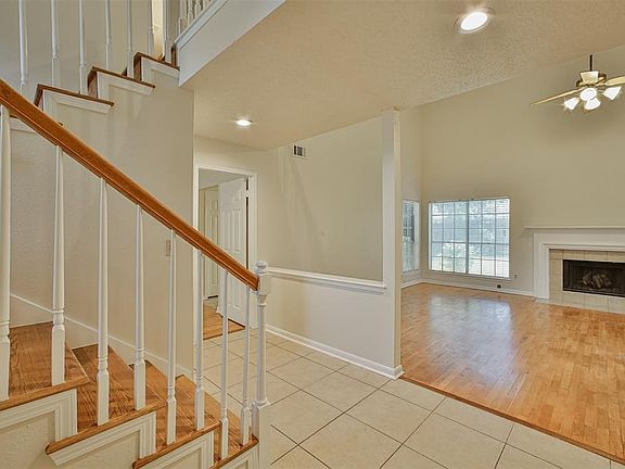3rd image of 3222 Autumn Bridge Ln