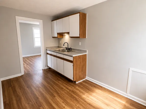 525 East 222nd Street