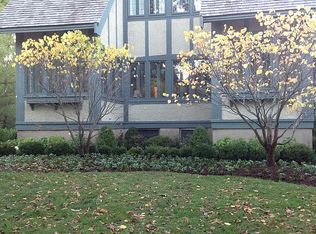 244 E North Ave, Lake Bluff, IL