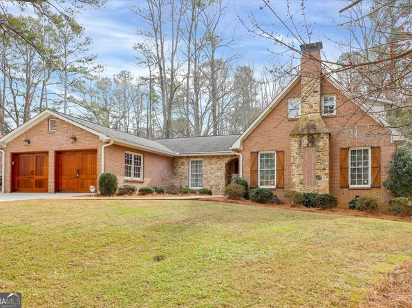 2469 Mary Briggs Ct, Dunwoody, GA 30360