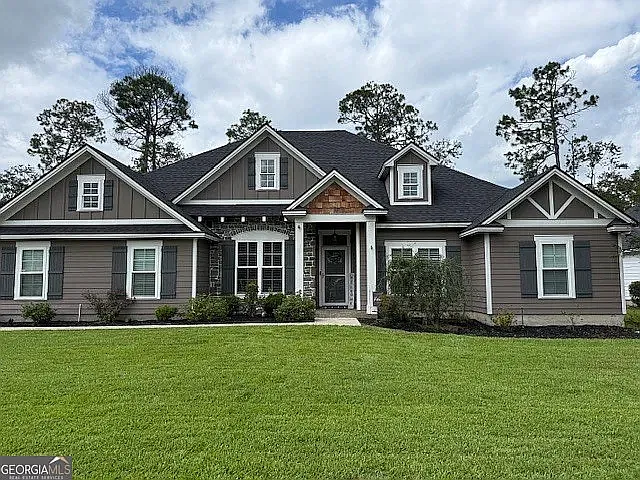 4 bed, 2254 sqft, $2,700 — Photo 1