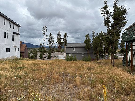 5th image of 816 Wapiti Drive