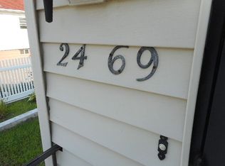 2469 Senger Pl, Bronx, NY 10465