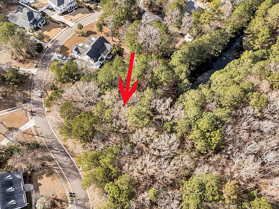 3rd image of 3786 Saint Ellens Dr