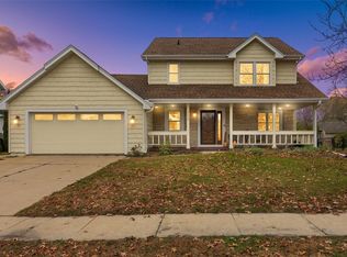 3630 Old Orchard Rd NE, Cedar Rapids, IA 52402