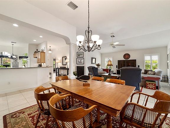 4th image of 2257 Opal Ct