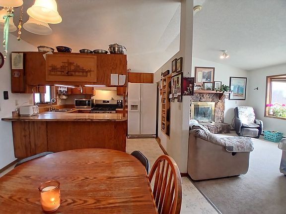5th image of 15130 E Robin Ln