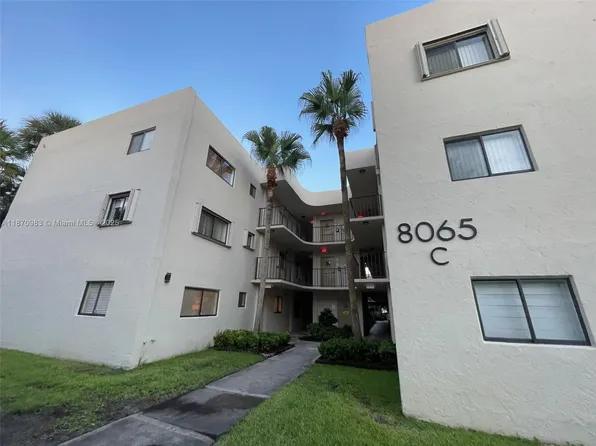 8065 SW 107th Ave APT 113, Miami, FL 33173