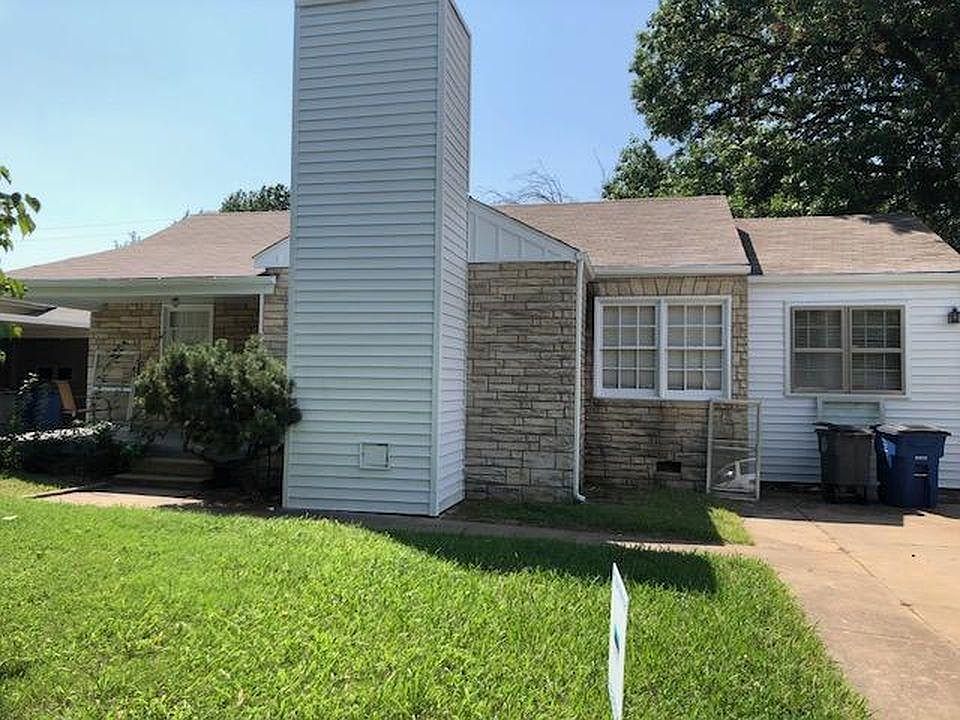 2nd image of 1208 S Delaware Pl
