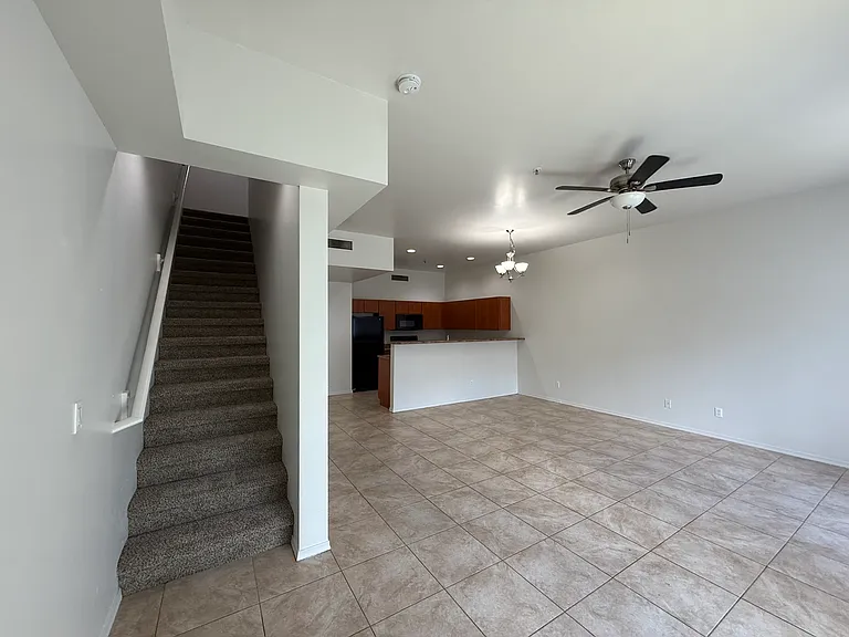 4035 N 28th St #105 — Photo 6
