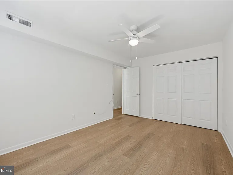 153 Parker Ave #B — Photo 19