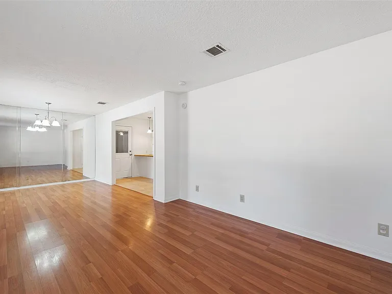 1510 Afton St — Photo 5