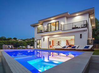 3557 Alginet Dr, Encino, CA 91436