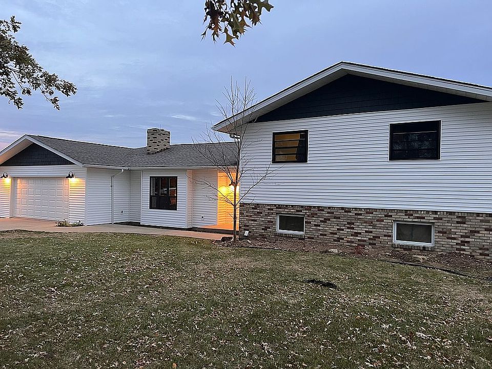 1st image of 1364 Ginkgo Ave