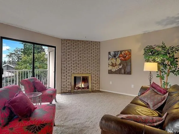 9910 NE 116th St, Kirkland, WA 98034