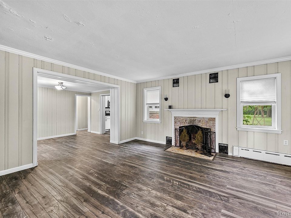 42192 Dequindre Rd, photo 10