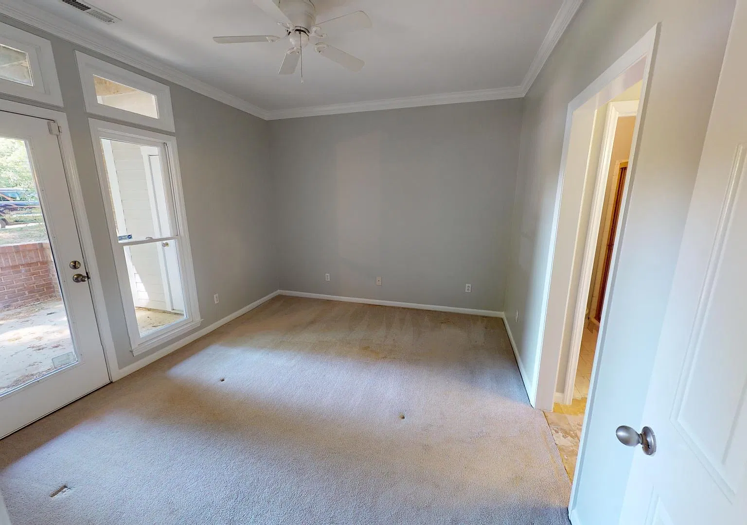 2 bed, 2.0 bath, 981 sqft, $1,850 — Photo 4