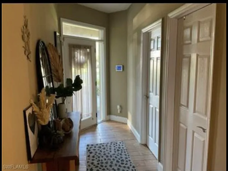6715 Willow Lake Cir — Photo 2
