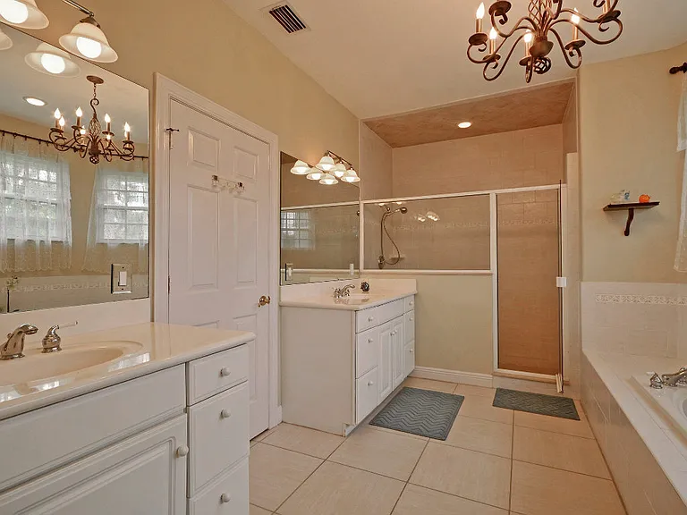 1839 E Sandpointe Ln — Photo 26