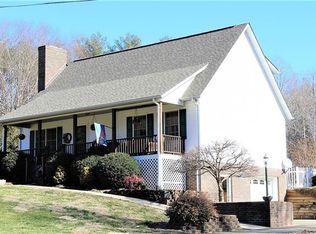 2818 Blue Creek Rd, Lenoir, NC 28645