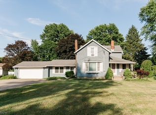 7059 Hopkins Rd, Mentor, OH 44060