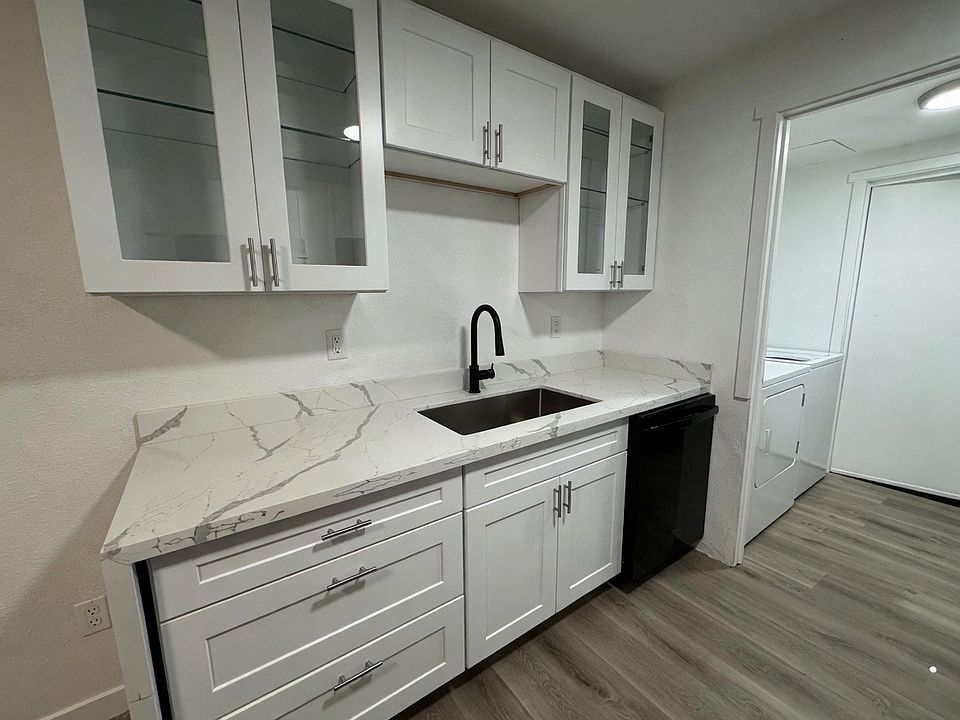 1st image of 15925 18th Avenue Ct E