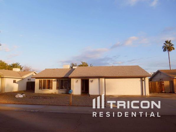1128 W Hermosa Dr