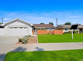 401 N Sacramento St, Orange, CA 92867